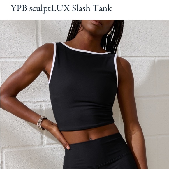 Abercrombie & Fitch Tops - NWT Abercrombie sculpt Lux slash tank